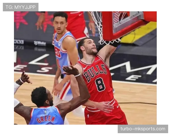 吉达联合：争冠能力是否具备关键战检验，近期表现波动影响赛季走势